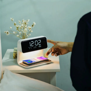 3 In 1 Bedside Lamp Wireless Charging, Alarm Clock.